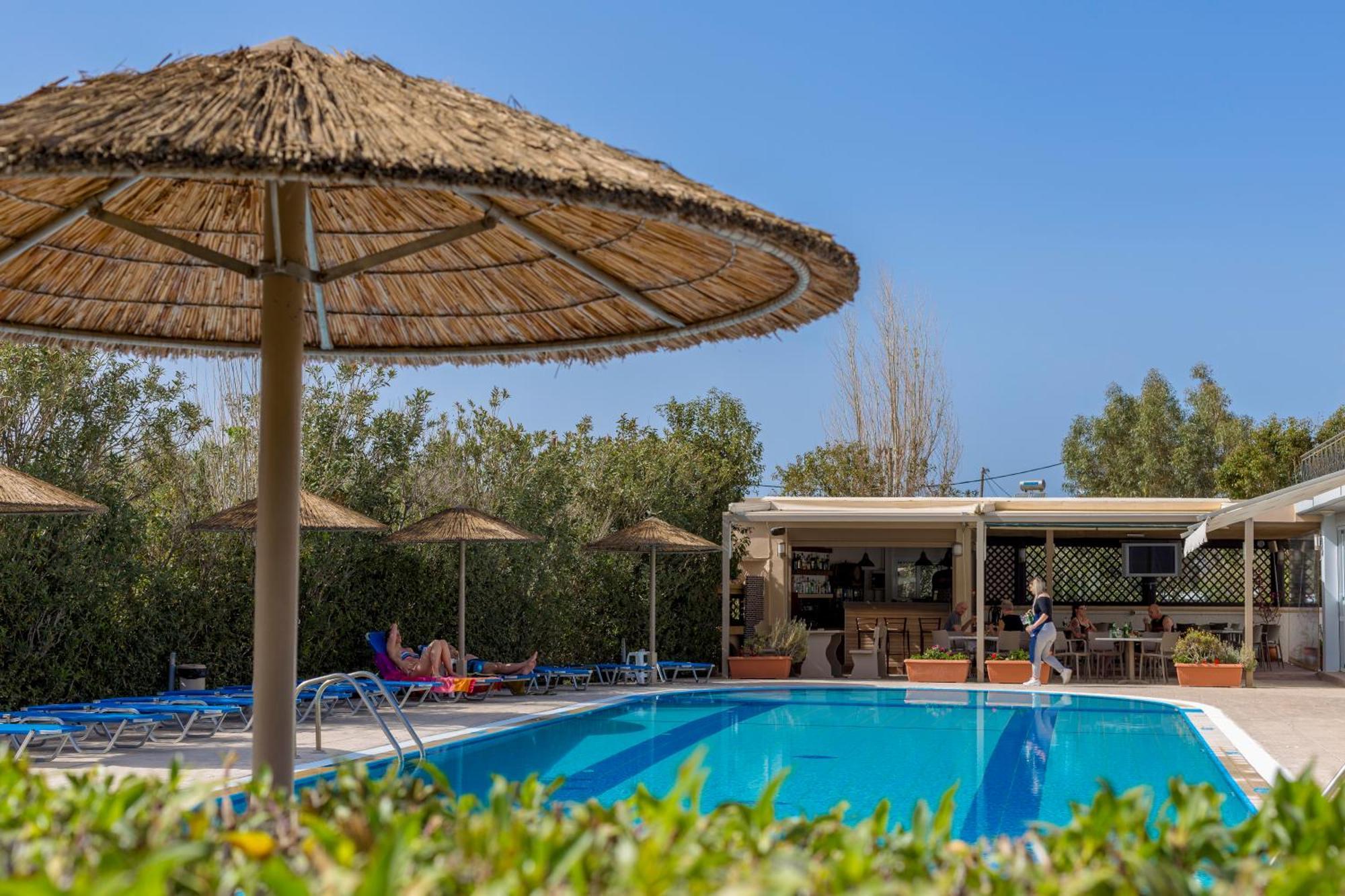 Sun & Sea Hotel Apartments Фаліракі Екстер'єр фото