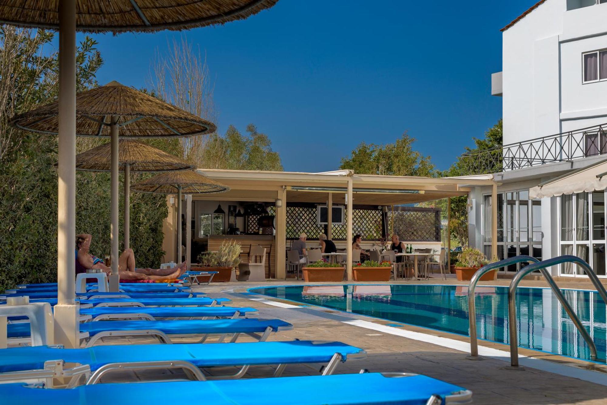 Sun & Sea Hotel Apartments Фаліракі Екстер'єр фото